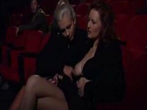 Gruppensex im Kino