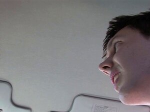 Aussische Schlampe leckt draußen