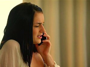 TUSHY's eerste anale avontuur met vriendin Amanda Lane