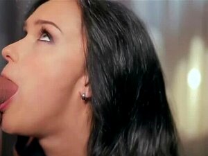 Сензуалност у облику пушења само за