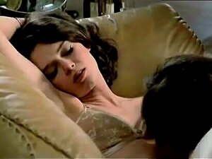 Gabrielle Drake Titten, Bush-Szene in Es gibt eine Süße in meiner