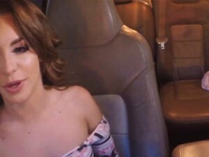 Kimmy Granger doet een roadhead