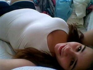 DollFace18 bringt Sexy zurück