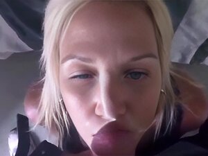 Riesige Cumshot-Sperma-flow-Zusammenstellung im Gesicht. Sehen Sie