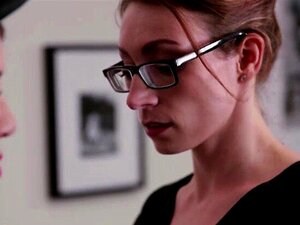 Kijken hoe deze twee zoenen, geeft een warme, fuzzy