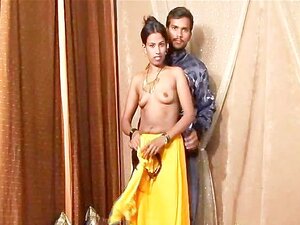 Vikky bekommt Desi mit Pinky