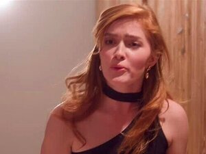 VIXEN Jia Lissa beginnt ihre erotische Reise mit Agatha Vega