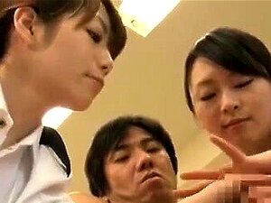Niedliche sexy japanische Babe hat Sex