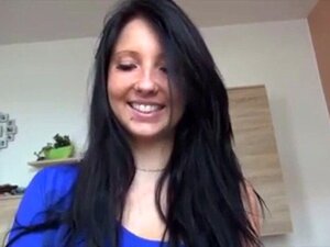 Saksalainen amatööri brunetti panee. Saksalainen amatööri brunetti