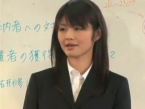 Fabelhafte japanische Hure im exotischen Büro-JAV-Video