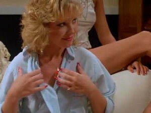 Als ein schüchterner neuer Student am College beschließt, seine