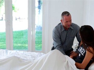 Katya Rodriguez in Stieftochter kranke Tage. Katya Rodrigue z in