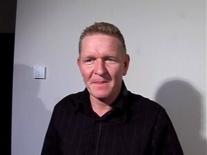 Alter Mann findet eine frische Dame zum Ficken