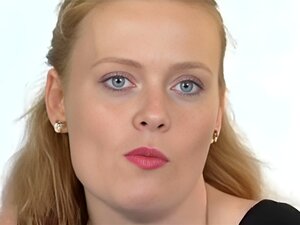 Naturliga ingefära med naturliga Stora Bröstvårtor en ingefära