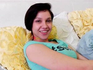 DadCrush - Versehentlich Nackte an den Stiefvater geschickt