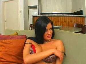 Sexy Euro Slet Christina wordt verdubbeld