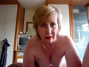 1St gehen Sie in einer Episode wunderbar langsamen Oralsex und