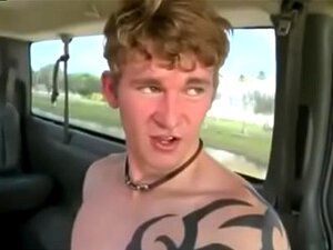 Indische Gruppen-Schwulenpornos Geld im Kopf!