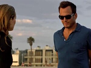 Heather Graham - Flaked S01e03