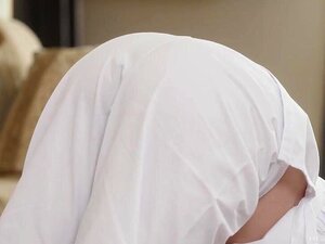 Schau dir Martial Arts m0m jetzt an! - Milf, Titten, Cougar Porn