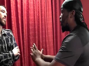 Erlebe die ultimative Festtagsüberraschung, während Mr. King die