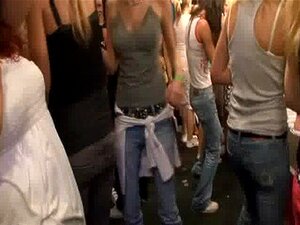 Бринете фризуре се жестоко гутају