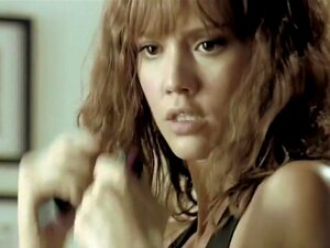 Machete (2010) von Jessica Alba