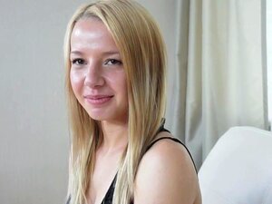 Κάστινγκ ομορφιάς γαμιέται στην
