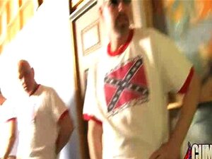 Groep seks interraciaal gangbang 6