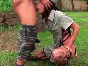 Hoer getting mond pounded