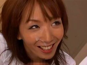 Shiho Aziatische lerares is smerig en wordt gangbangd, Shiho is een