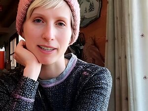 Ersties - Veronica B. squirtet im Schnee