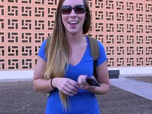 Saftiger Arsch Kaylee Banks wurde getäuscht und gefickt. Der große