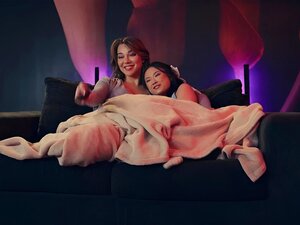 La petite asiatique Lulu Chu profite d'un film d'horreur sur deux