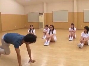 Unglaubliche japanische Schlampe Yuri Konishi, Mayuka Akimoto, Kana