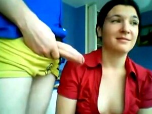 Endlich ein weiteres Cum-in-Mouth-Video. Gehe auf die Suche nach mehr