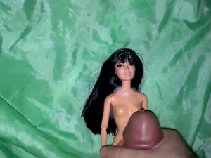 Barbie Fashionistas Raqua Doll. Barbie F Fashionistas RaquaDoll