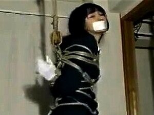 Kazuha Minami in Hello Asian Japanese Titty von