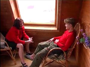 Reife Frau & junger Typ (9 - Russischer Porno & Dänischer Titel)