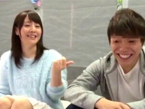 Japanische asiatische Süße Paar-Pornospiele Glasraum 32. Japanisches