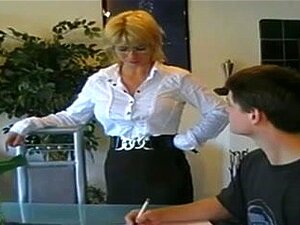 Falsche Titten deutsche Milf