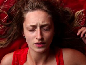 Schöne agony intime Masturbation solo