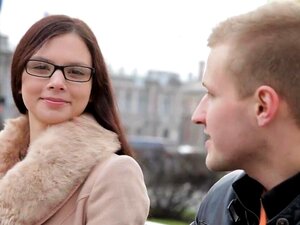 Edward en Margarita lezen allebei graag verschillende boeken, maar