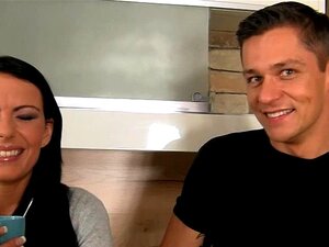 Wilde viertal in kinky eurostijl