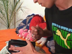 Sie findet ihn beim Ficken mit dem Schwiegermutter-Schwiegervater