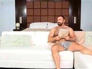 vittu pyyhkeet poikapuoli tule tänne,