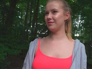 Curvy Europese jogger getrokken buiten voor pov pussyfucking en