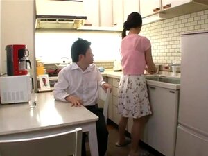 Eén kamer stiefmoeder-in-verhoging Sperma Shot