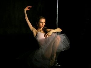 Flexible Ballerina Annett & Nackt-Fotoshooting - 1