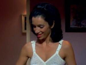 Neta Garty, Aure Atika, Liraz Charchi in Turn Left At The End Of The